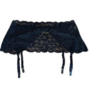 Intimate Attitudes Black Lace Garter Belt Plus Size 3X/4X NWOT Shirley of Hollyw